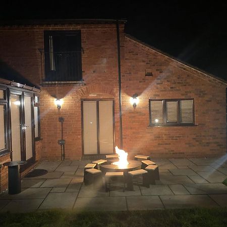 The Coach House Birmingham Exterior foto