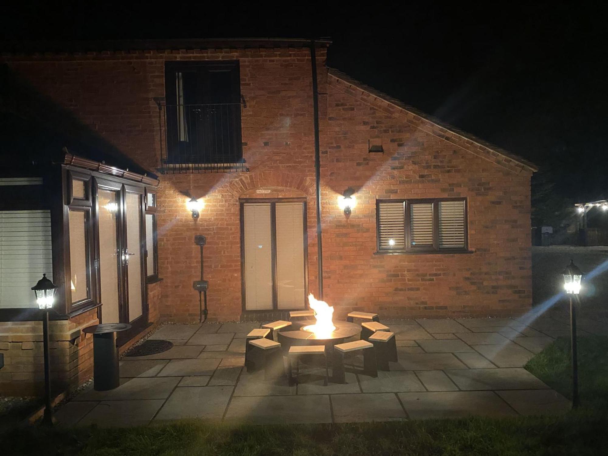 The Coach House Birmingham Exterior foto